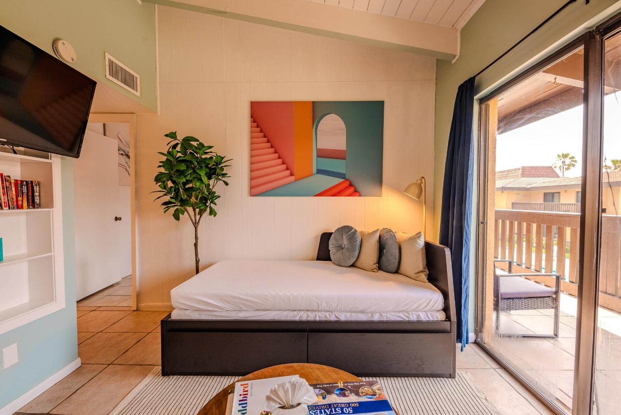 Kingfishers Retreat Serene 1Br Escape With Balcony 207 South Padre Island Εξωτερικό φωτογραφία